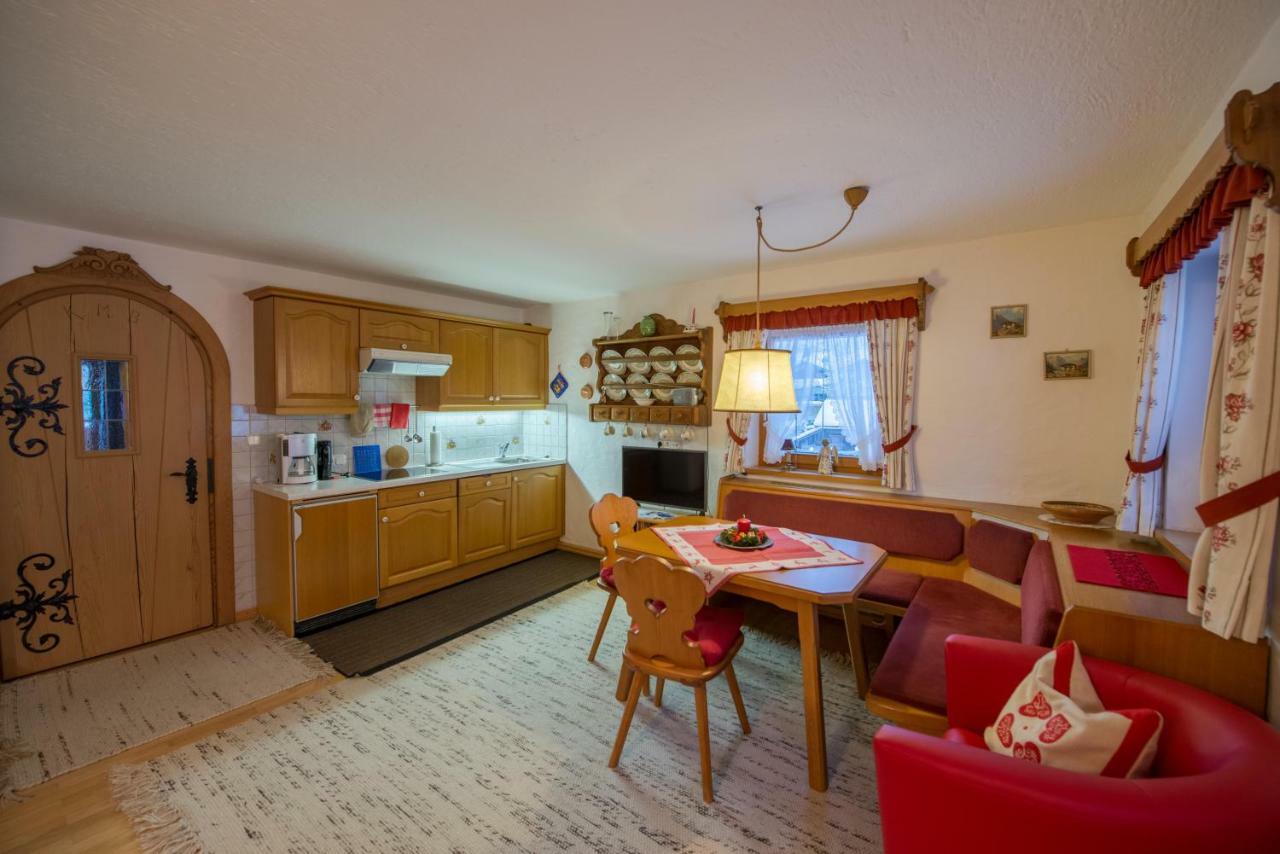 Apartment Holzschnitzers